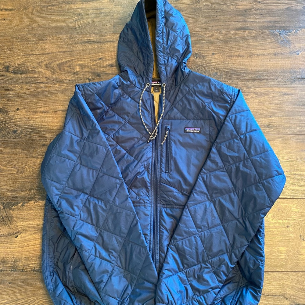 Patagonia Blue Quilted Hooded Jacket